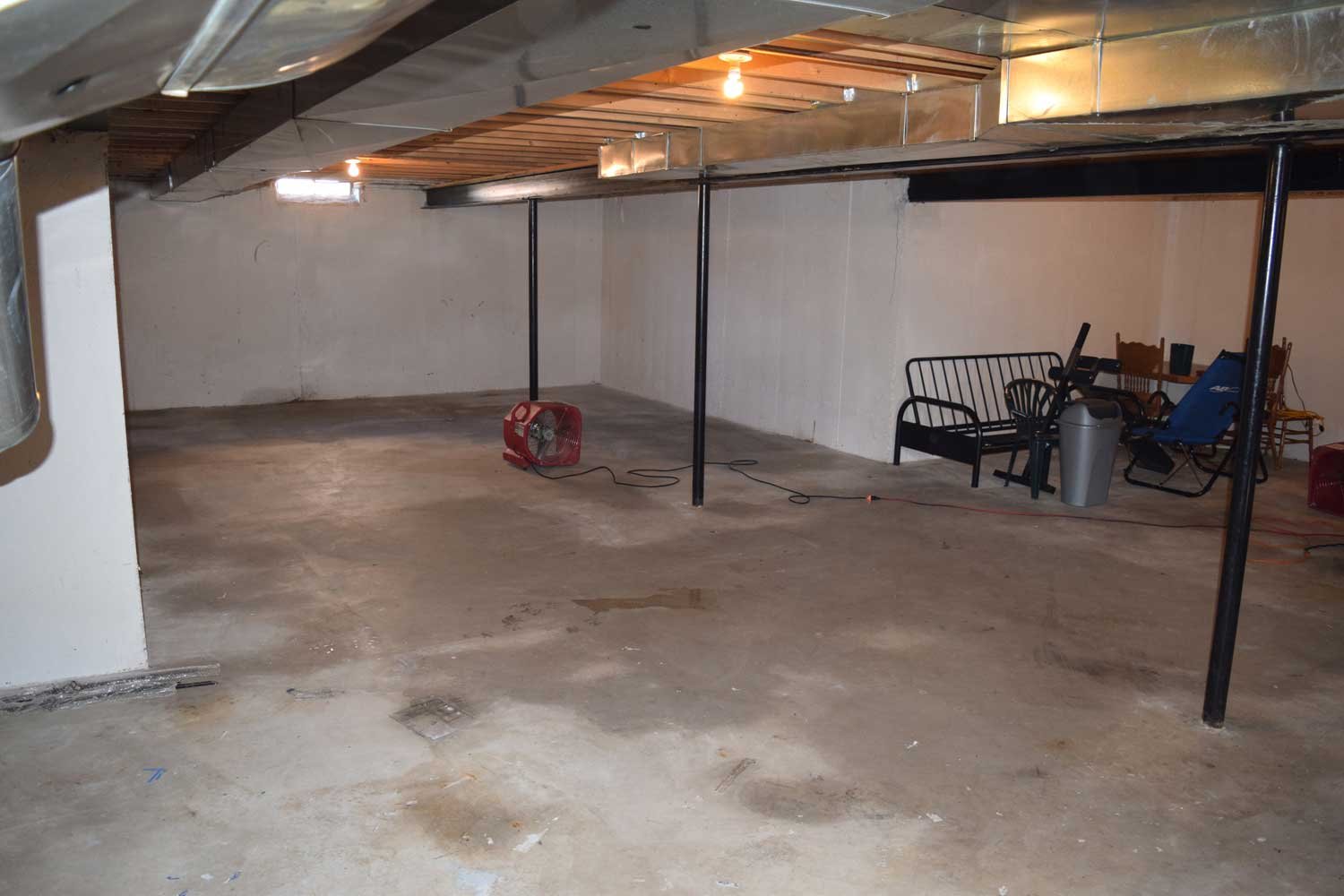 flooded-basement-clean-out-after